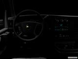  Centered wide dash shot photo
